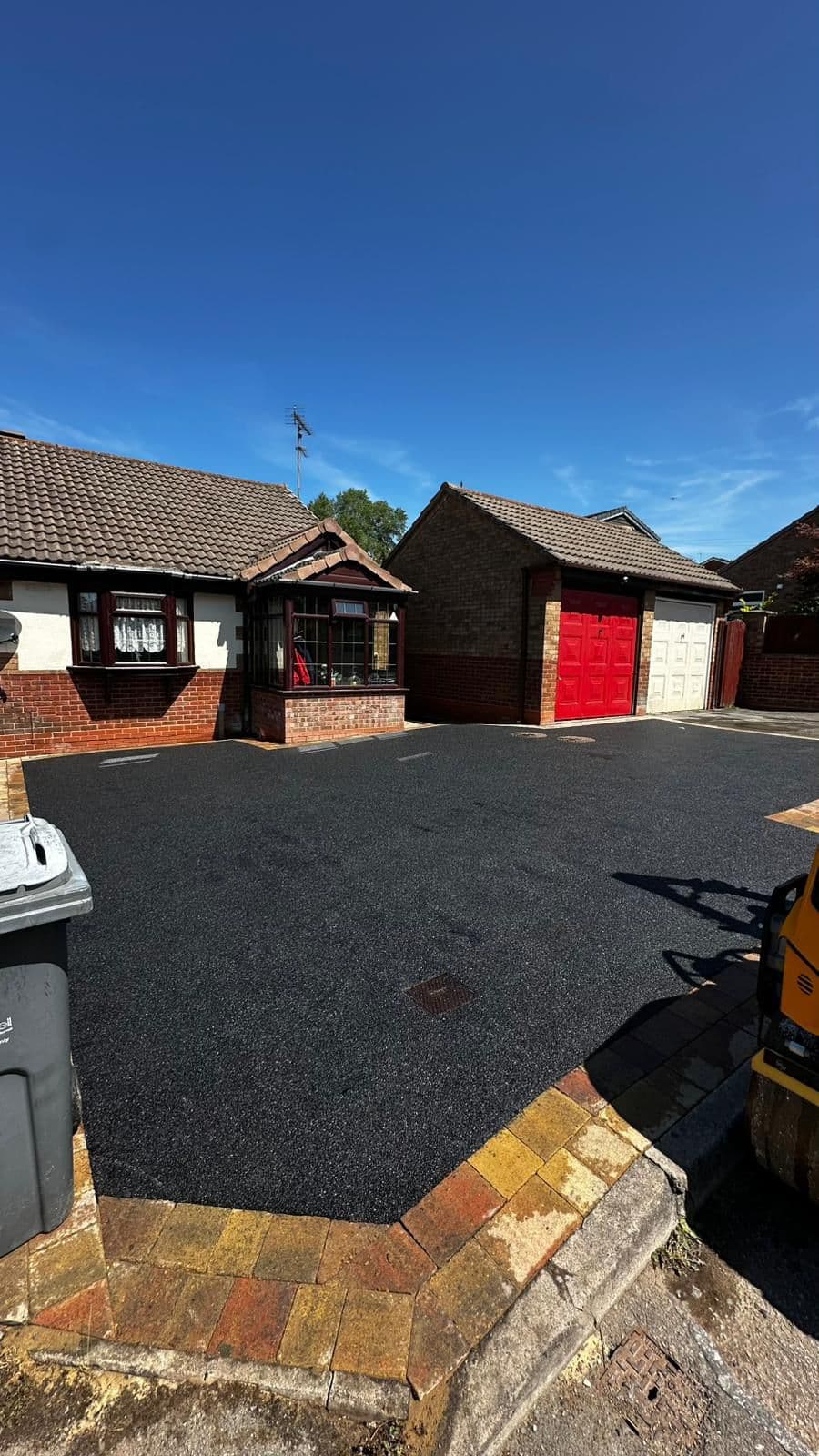Tarmac Driveway - Photo 10