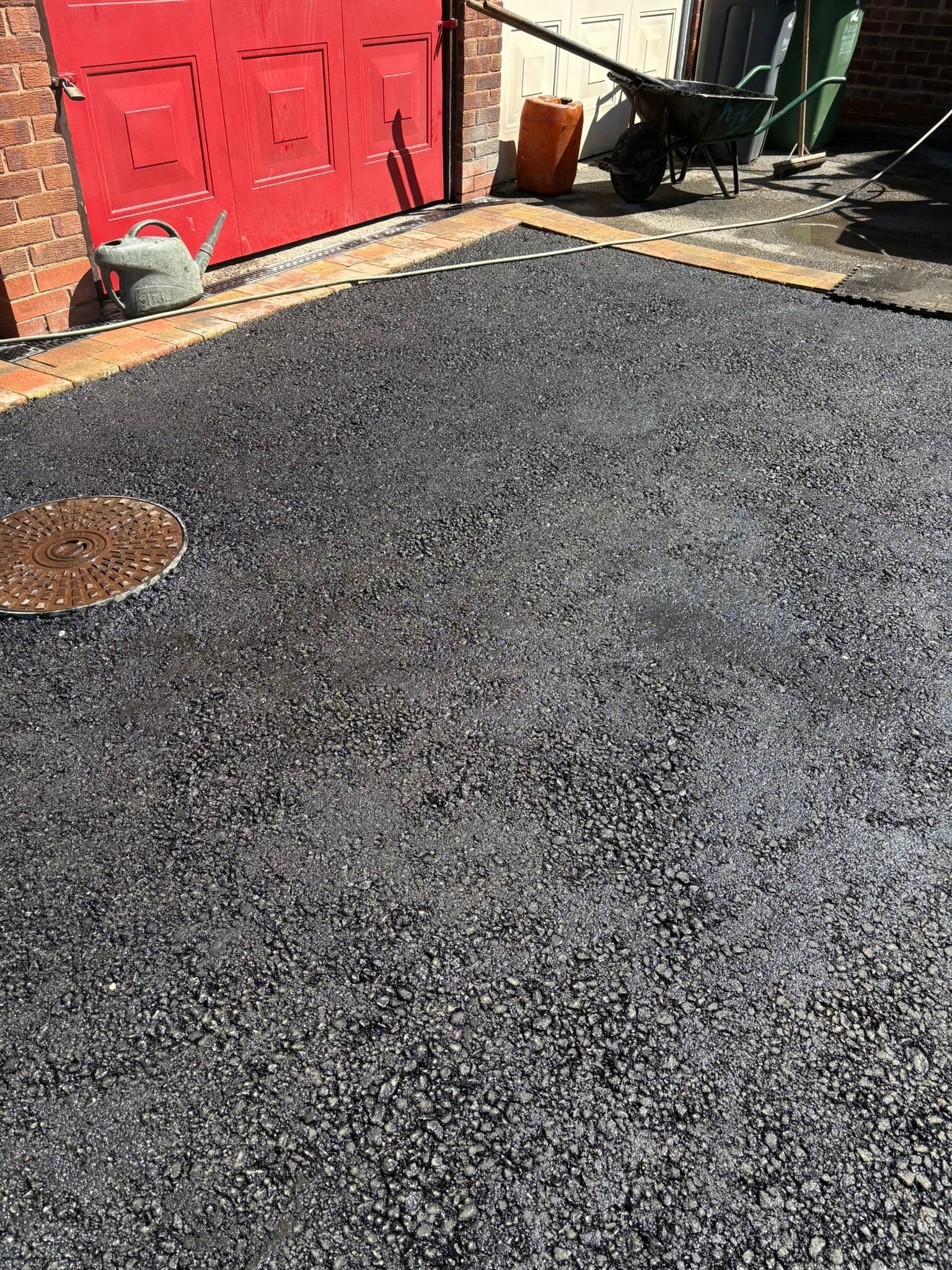 Tarmac Driveway - Photo 18