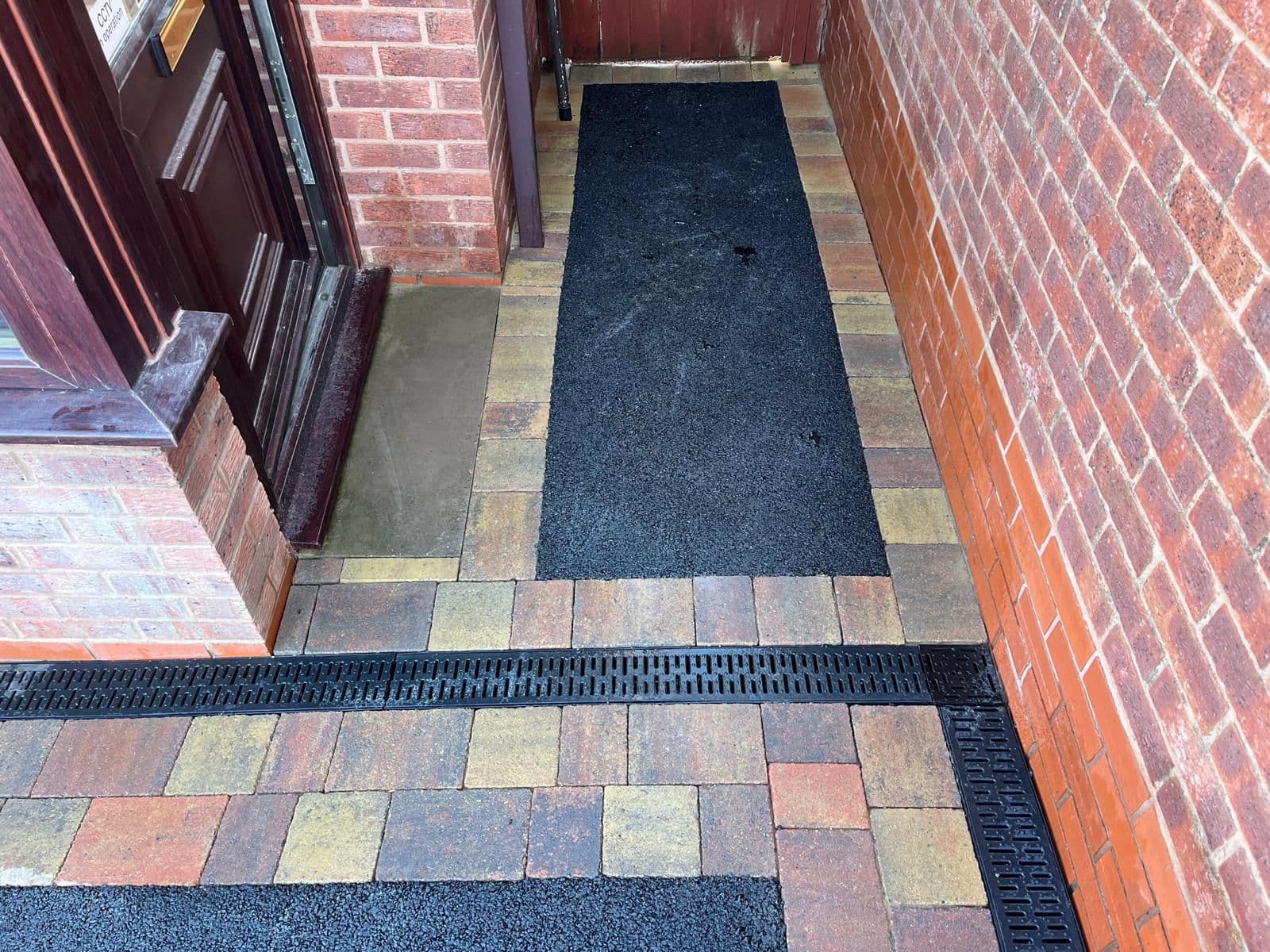 Tarmac Driveway - Photo 20