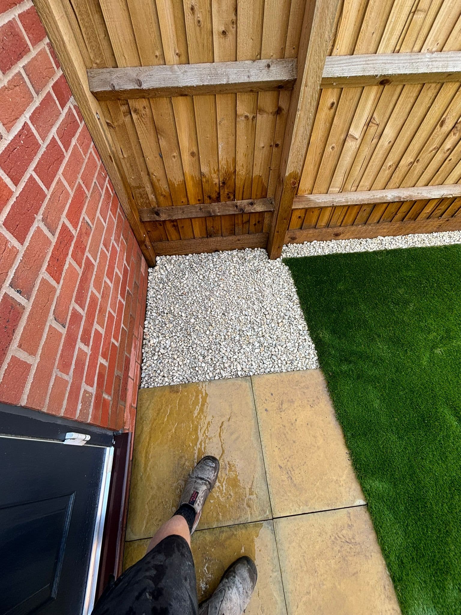 Artificial Grass Garden - Photo 11