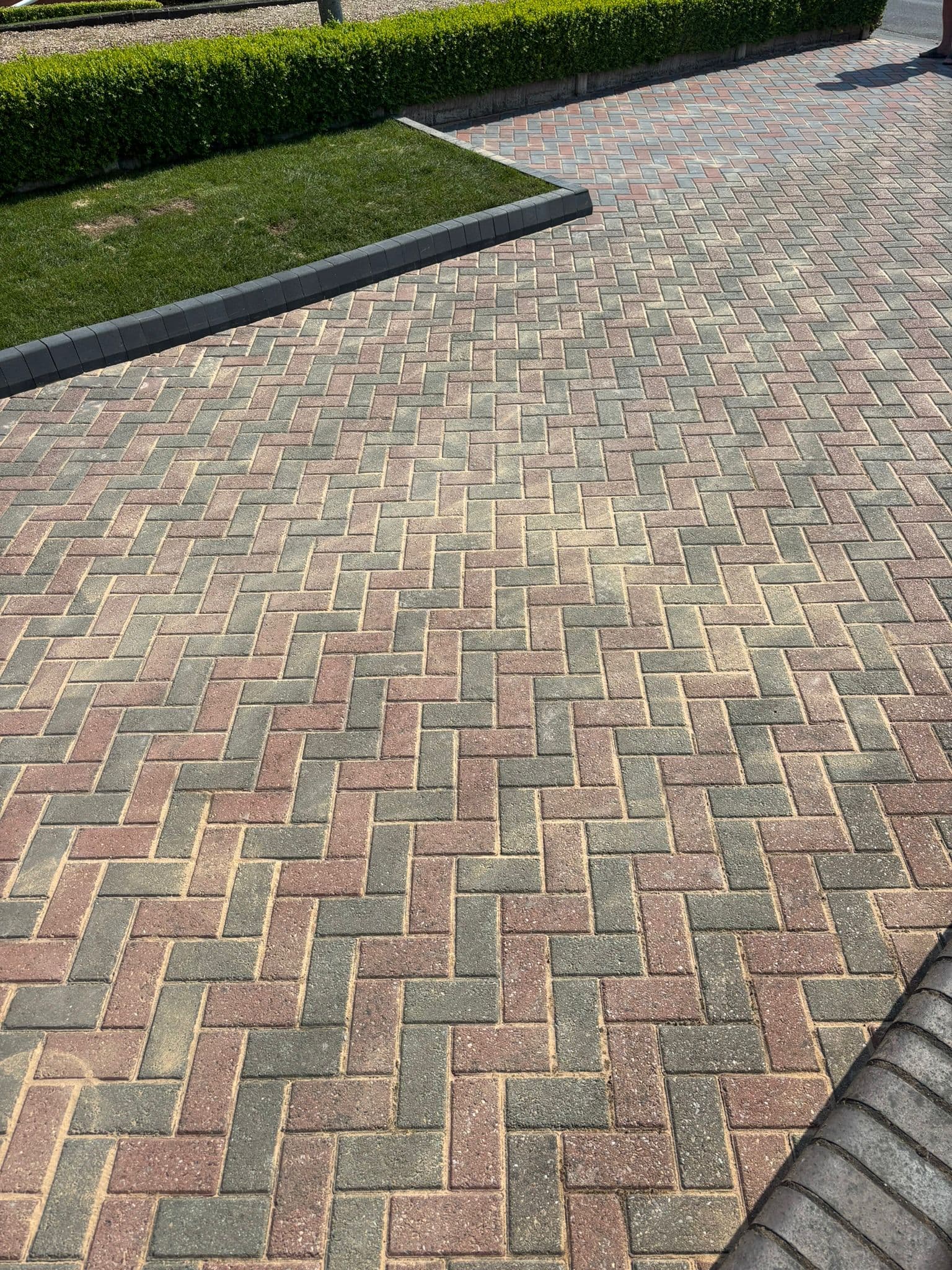 Block Paving Driveway & Slabbing - Photo 23