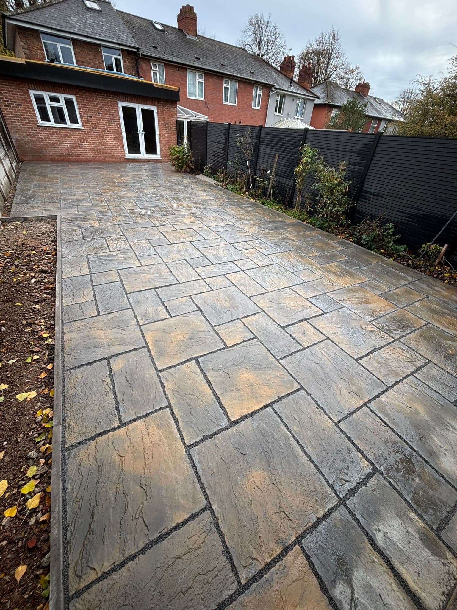 Rustic Stone Patio - Photo 11