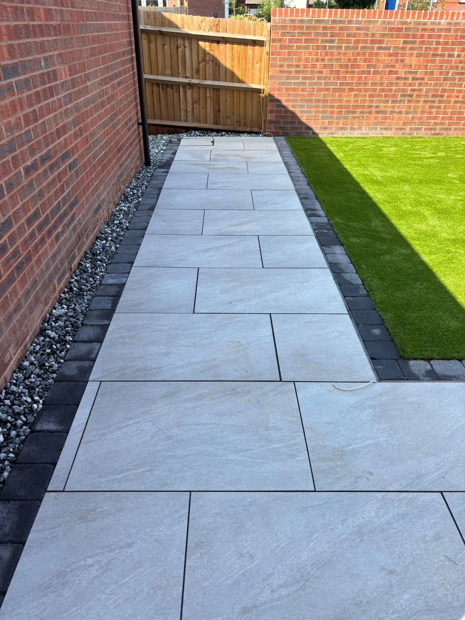Natural Flagstone Patio - Photo 8