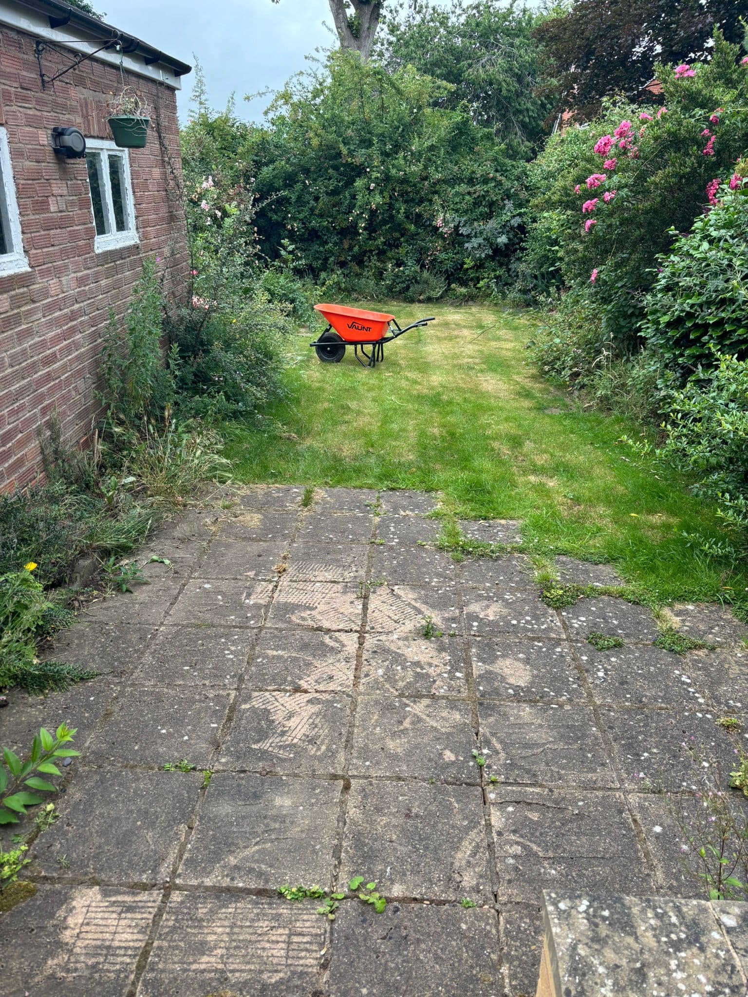 Patio Slabbing & Composite Decking - Photo 2