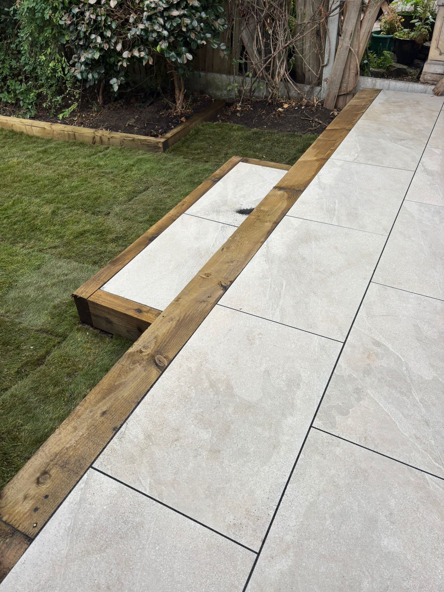 Patio Slabbing & Composite Decking - Photo 7